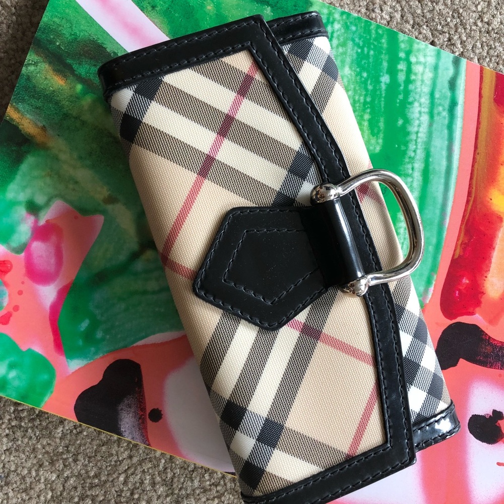 Burberry Beige Black Leather Wallet